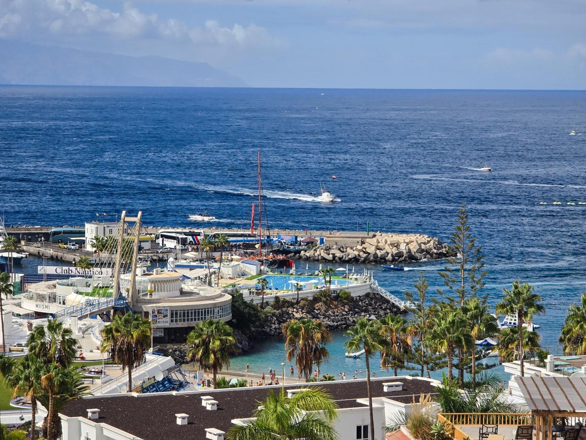 Aqua Sun Los Geranios By Helloapartments Costa Adeje  Exterior foto